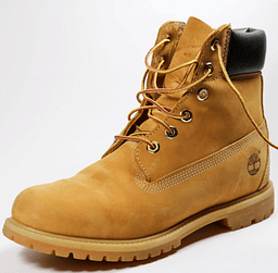 How to Deodorize Work Boots